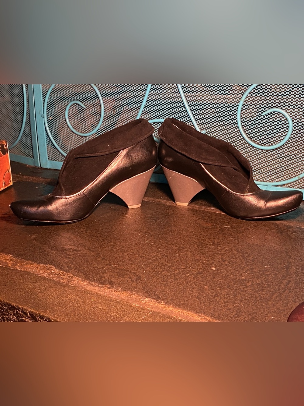 Irregular Choice Poetic License wedge heels,black leather/silver bow,collar,7 - Picture 4 of 14